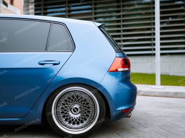 Volkswagen Golf 7 на литых дисках Rotiform R18 5x112 5x114.3 8.5j ET35 - Фото № 6