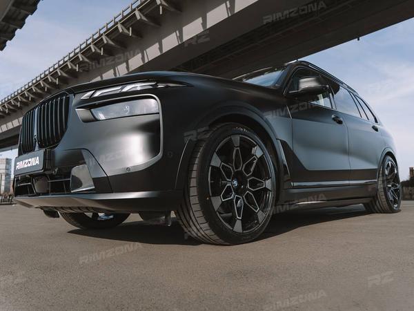 BMW X7 НА КОВАНЫХ ДИСКАХ В СТИЛЕ BMW XM R22 - Фото № 3