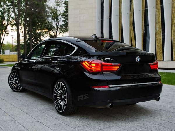 BMW 5 SERIES НА ЛИТЫХ ДИСКАХ В СТИЛЕ BMW 629M R20 - Фото № 2