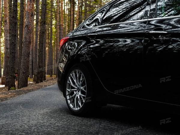 HYUNDAI I40 НА ЛИТЫХ ДИСКАХ В СТИЛЕ VORSTEINER LK013 R18 - Фото № 3