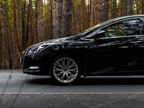 HYUNDAI I40 НА ЛИТЫХ ДИСКАХ В СТИЛЕ VORSTEINER LK013 R18 - Фото № 5