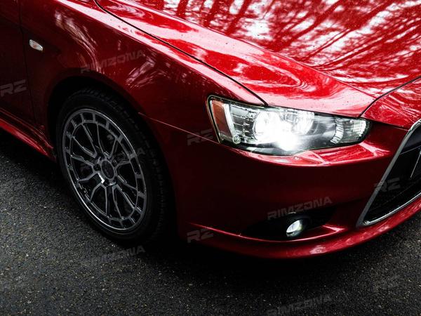 MITSUBISHI LANCER НА ЛИТЫХ ДИСКАХ В СТИЛЕ COX 9551 R18 - Фото № 3
