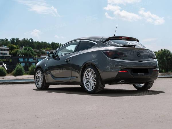 OPEL ASTRA J GTC НА ЛИТЫХ ДИСКАХ В СТИЛЕ VOSSEN HF-7 R19 - Фото № 1