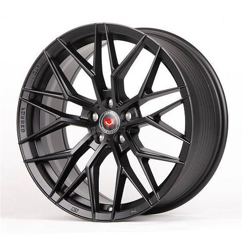 Литой диск В СТИЛЕ VOSSEN DQ019-SV281 R18 8J 5x105 ET35 dia 73.1