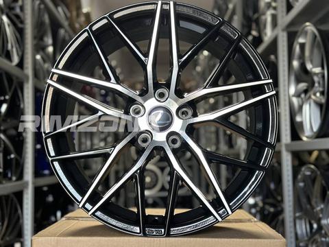 Литой диск VORSTEINER VFF-107 R18 8J 5x114.3 ET35 dia 73.1