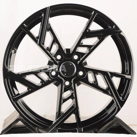 Литой диск IVISION WHEEL H3207F R18 8J 5x112 ET35 dia 66.6