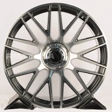 Литой диск В стиле Mercedes Y0207 R22 9.5J 5x112 ET45 dia 66.6