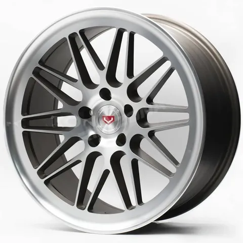 Литой диск В СТИЛЕ VOSSEN LC107 R18 8J 5x112/5x114.3 ET38 dia 73.1