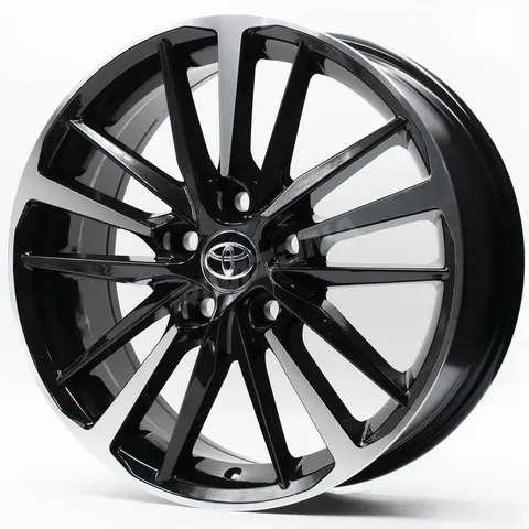 Литой диск В стиле Toyota Camry XV70 New R18 8J 5x114.3 ET45 dia 60.1