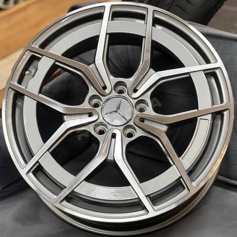 Литой диск В стиле Mercedes 5 Double Spoke AMG R19 8/9J 5x112 ET43/48 dia 66.6