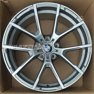Литой диск В стиле BMW 728m style R19 8J 5x112 ET27 dia 66.6