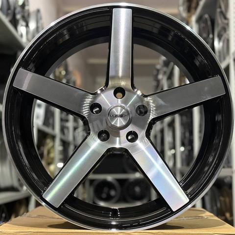 Литой диск В СТИЛЕ VOSSEN CV3 R16 7J 4x100 ET40 dia 73.1