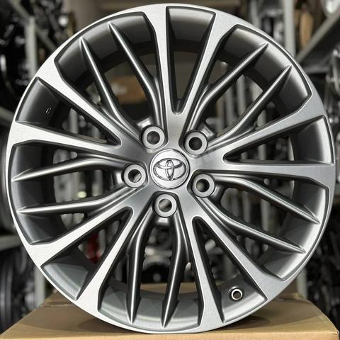 Литой диск В стиле Toyota XV70 R18 8J 5x114.3 ET50 dia 60.1