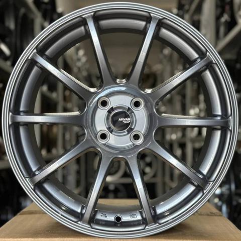 Литой диск ADVAN Racing RS R17 8J 4x100 ET35 dia 73.1