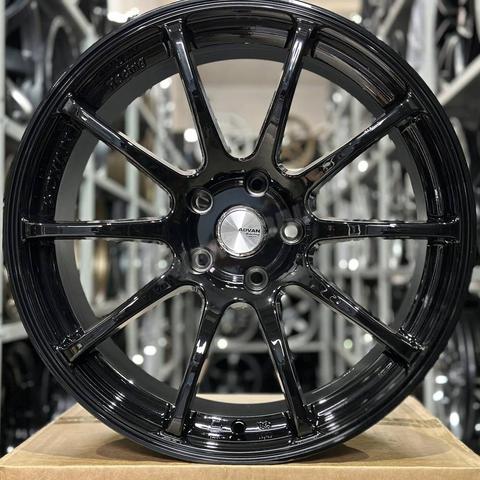 Литой диск ADVAN Racing RS R18 8/9J 5x114.3 ET30/25 dia 73.1