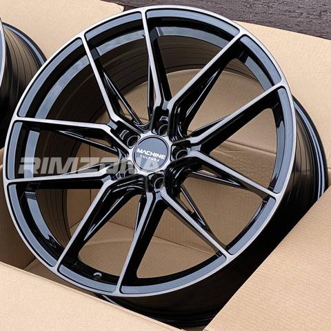 Литой диск В СТИЛЕ VOSSEN 525-1801 R18 8J 5x114.3 ET30 dia 73.1