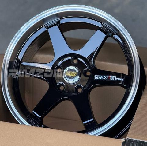 Литой диск RAYS TE37B R18 8J 5x114.3 ET40 dia 73.1