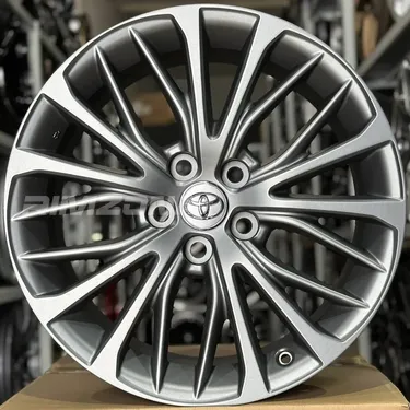 Литой диск В стиле Toyota XV70 R18 8J 5x114.3 ET50 dia 60.1