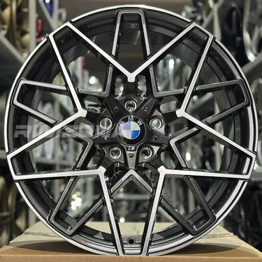 Литой диск В стиле BMW 813 Style R20 8.5/9.5J 5x120 ET35/40 dia 72.6