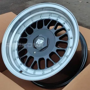 Литой диск ROTIFORM Lhr R15 8J 4x100/4x114.3 ET20 dia 73.1
